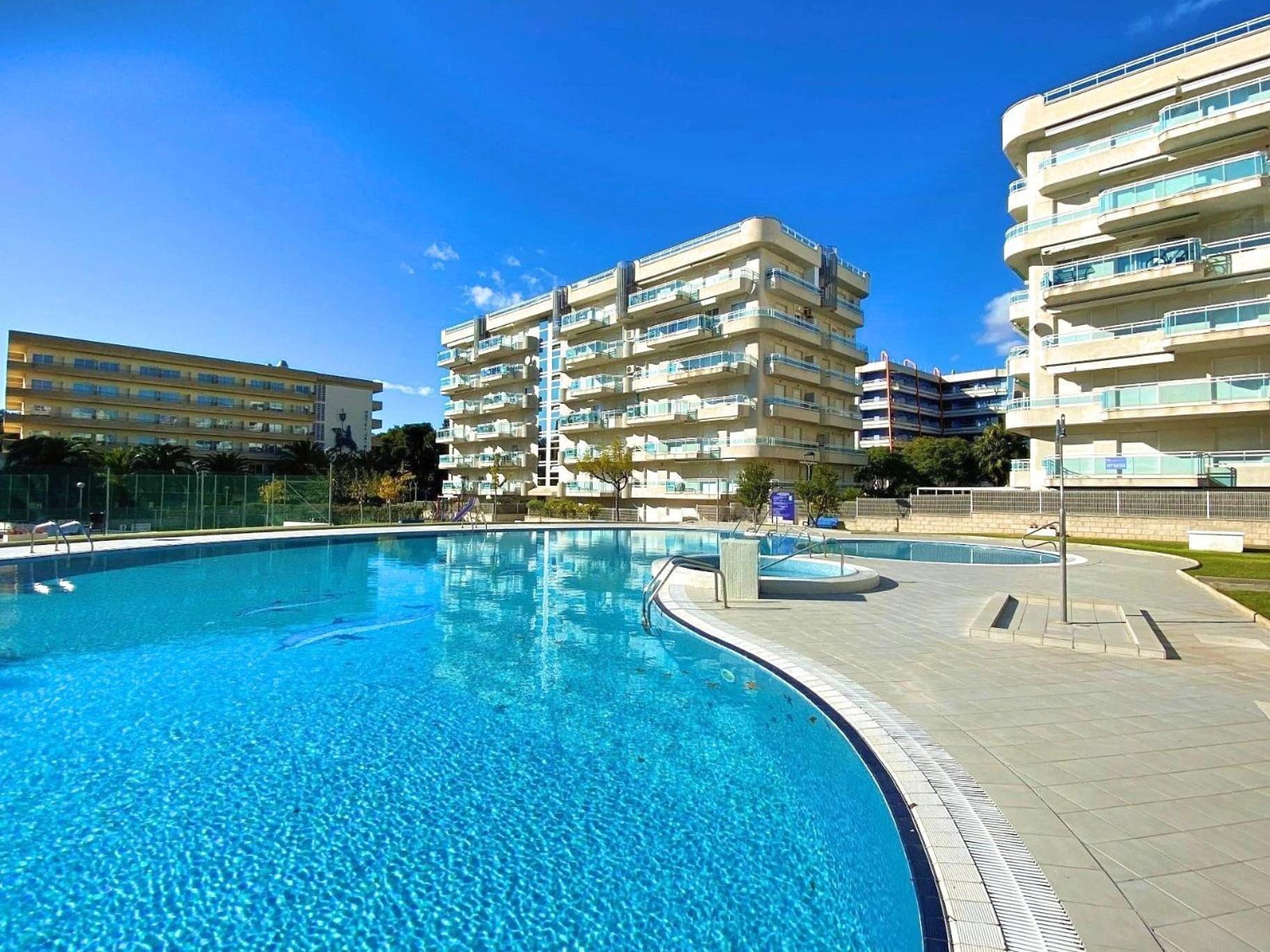 Apartamentos Ch3 Parking Incluido Salou Dış mekan fotoğraf
